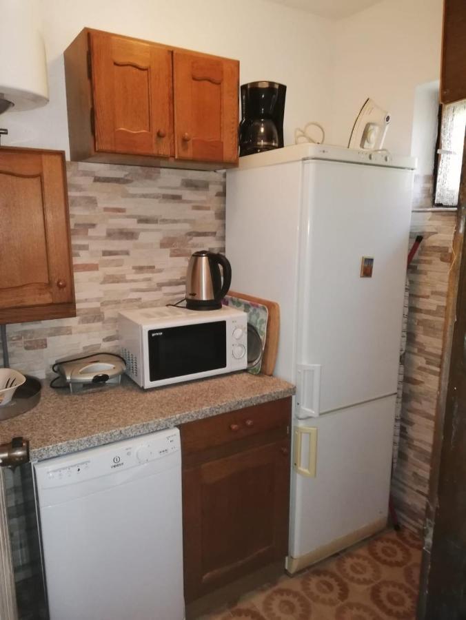 Holiday Home Mreznica Gornji Zvecaj ภายนอก รูปภาพ