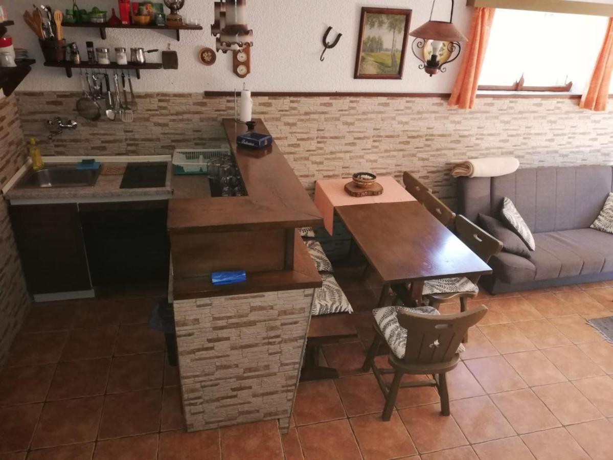 Holiday Home Mreznica Gornji Zvecaj ภายนอก รูปภาพ