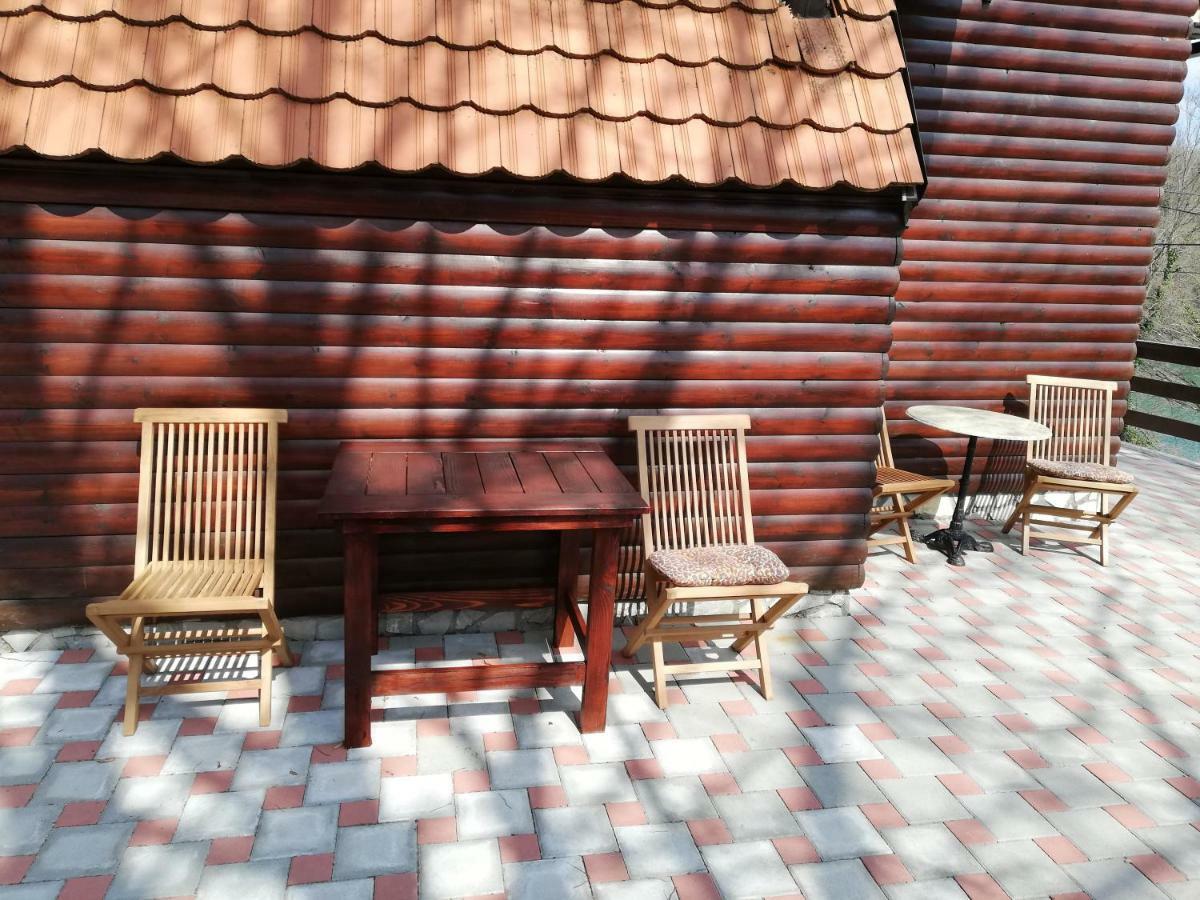 Holiday Home Mreznica Gornji Zvecaj ภายนอก รูปภาพ